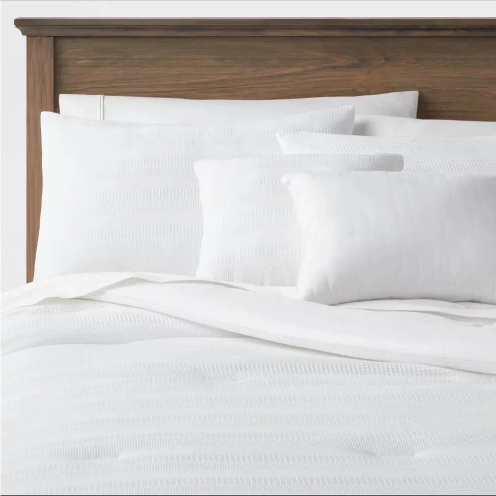 NWT 5pc Full/Queen Woven Waffle Stripe Comforter & Decorative Pillows Threshold